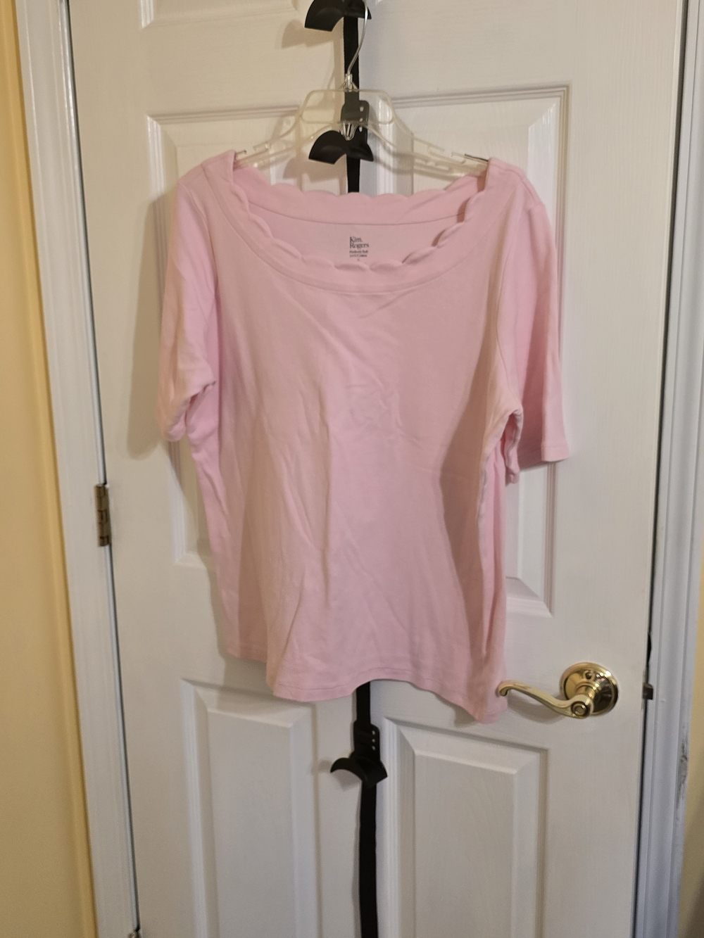 Kim Rogers Light Pink Short Sleeve Scalloped Neck Top